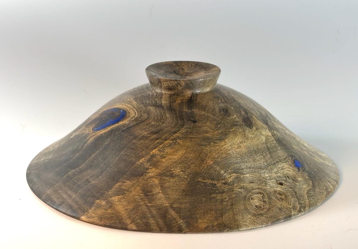 BOWL TURNED FROM BUCKEYE BURL, WITH LAPIS LAZULI INLAY